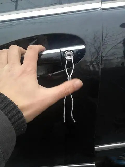 六盘水汽车开锁-上门开锁